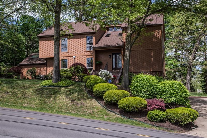 Property Photo: 475 Sharon Road PA 15108