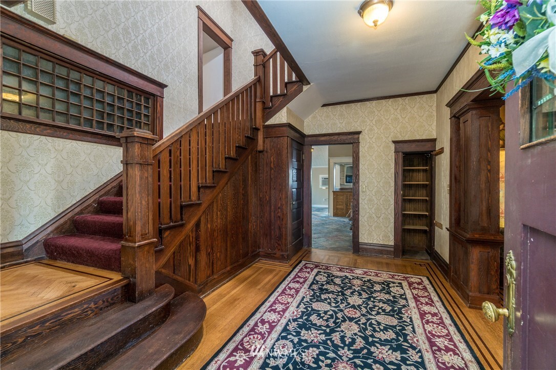 Property Photo:  6688 Pioneer Drive  WA 98815 