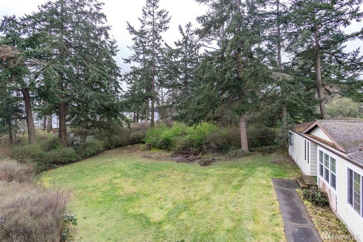 Property Photo: 810 Skylark Place WA 98277