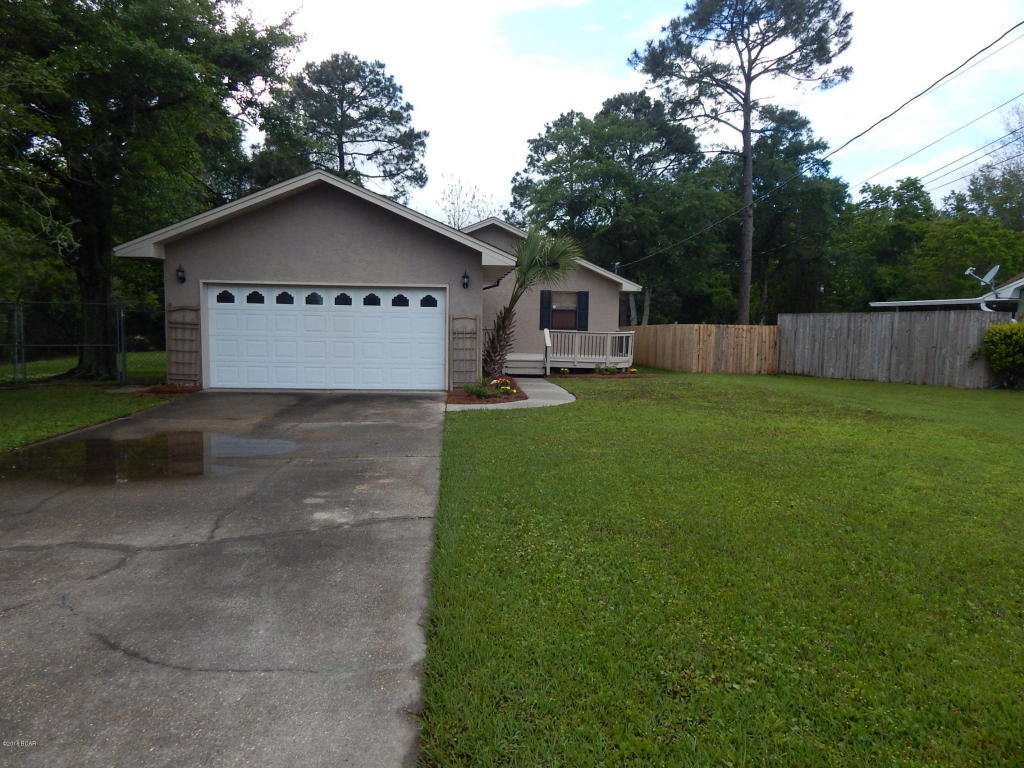 Property Photo: 813 Flight Avenue FL 32404