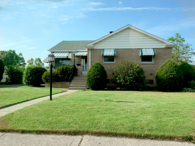 Property Photo:  8044 W Winona Street  IL 60706 