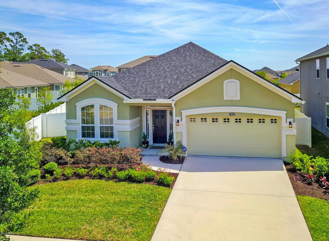 Property Photo: 7062 Mirabelle Drive FL 32258