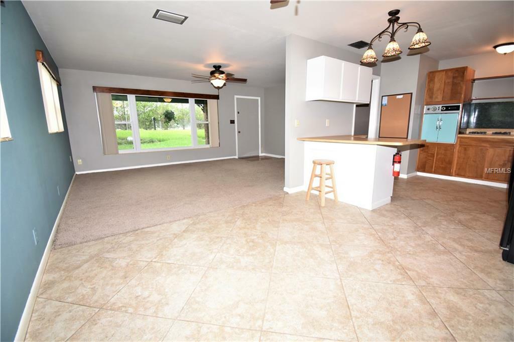 Property Photo:  212 S Moss Street  FL 34748 