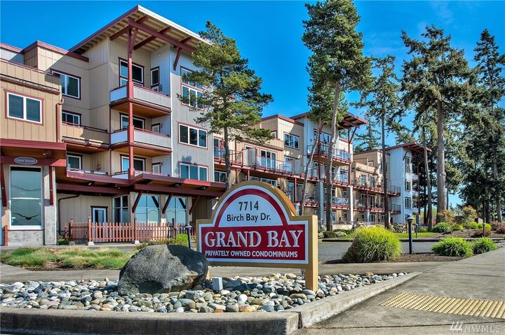 Property Photo: 7714 Birch Bay Dr 412 WA 98230