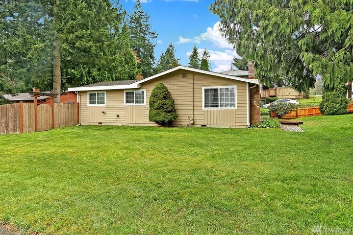 Property Photo:  2902 204th St SW  WA 98036 