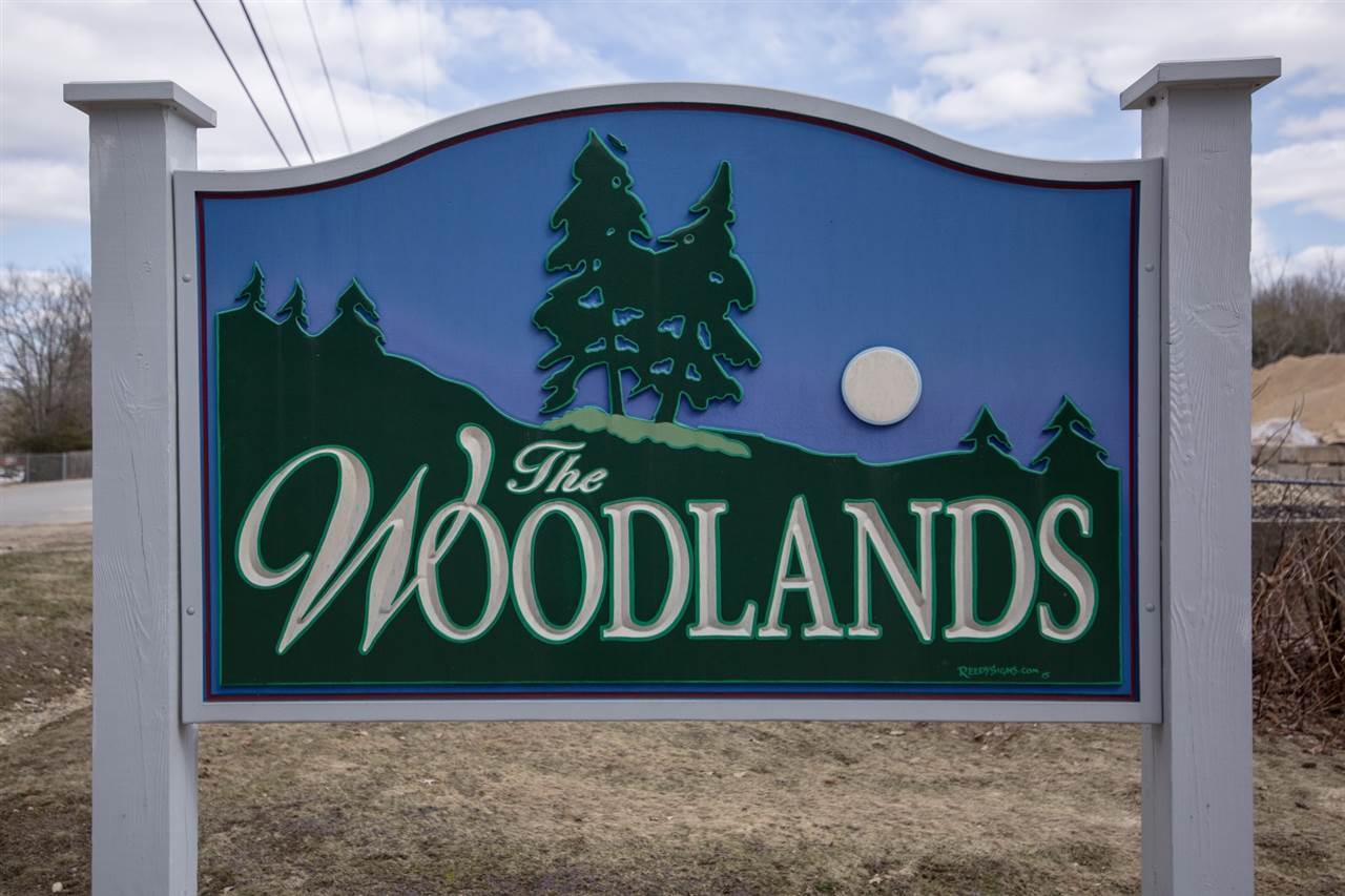 Property Photo: 74 Woodlands Drive NH 03042