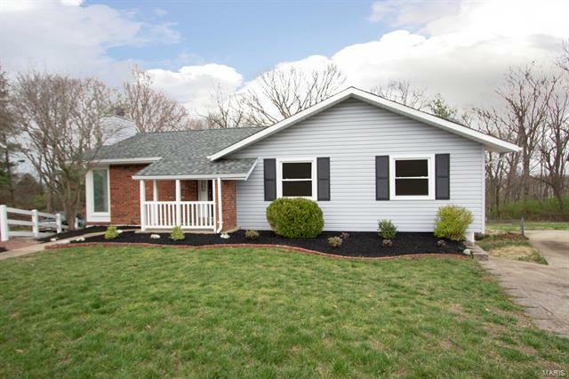 Property Photo: 1280 Weatherby Drive 63146