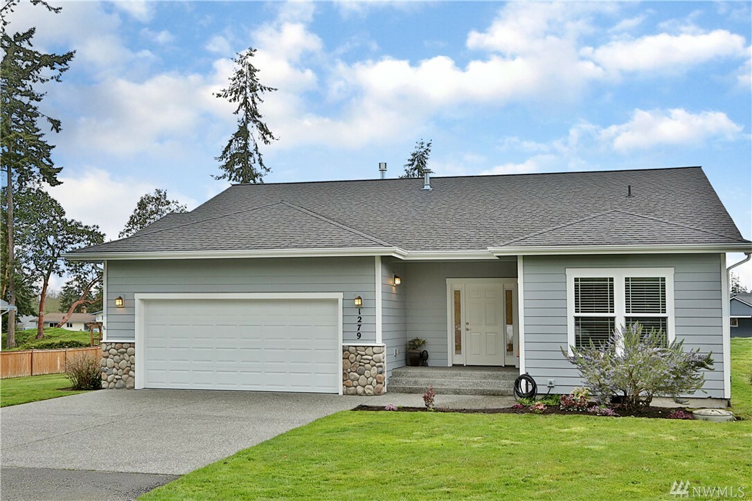 Property Photo: 1279 Dunlap Dr WA 98249