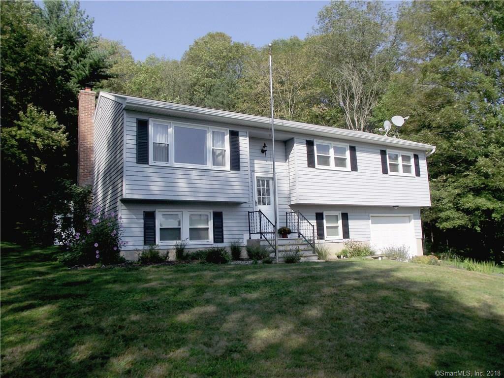 Property Photo:  39 Hickory Road  CT 06415 