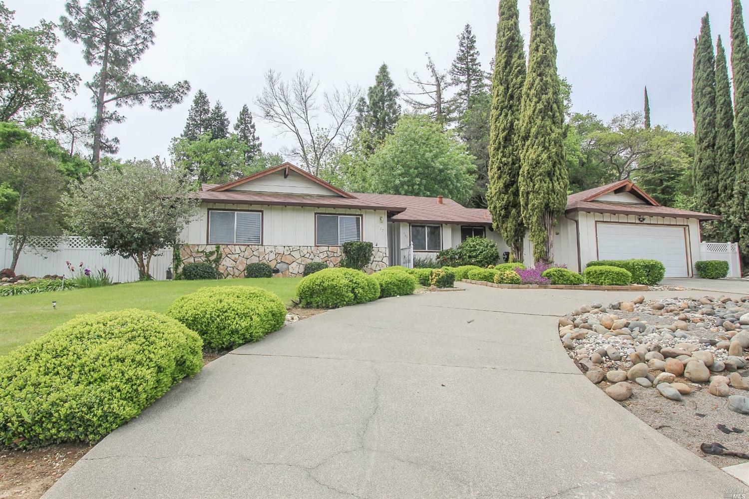 Property Photo: 107 Foothill Drive CA 95688