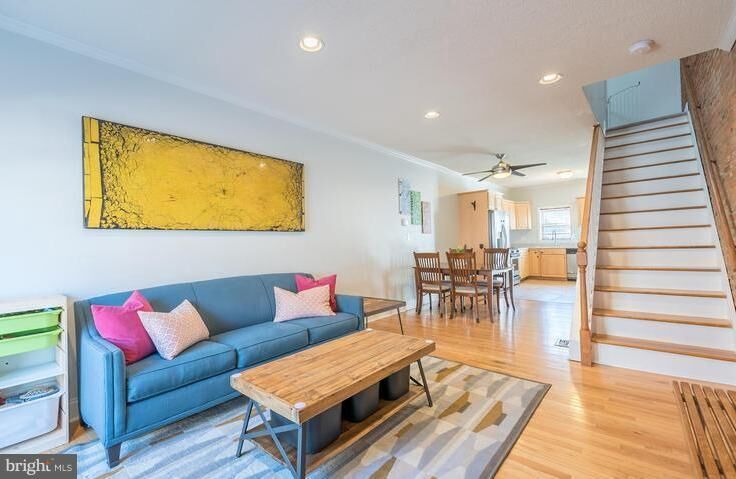 Property Photo:  414 Robinson Street S  MD 21224 