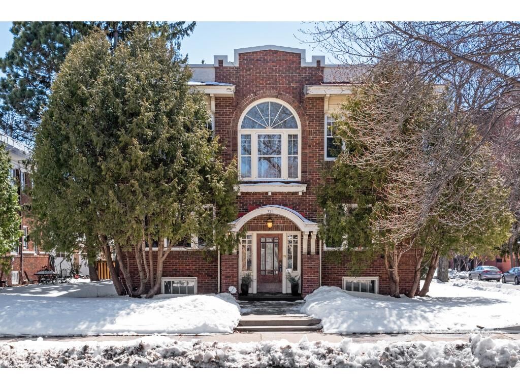 Property Photo:  721 W 37th Street 2  MN 55409 