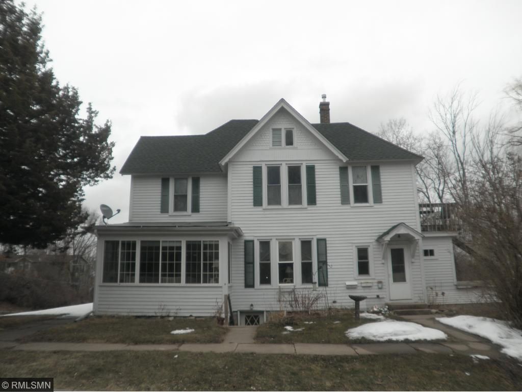 Property Photo: 517 Myrtle Street W MN 55082