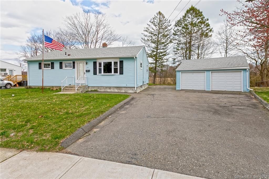 Property Photo:  63 Riverdale Road  CT 06460 