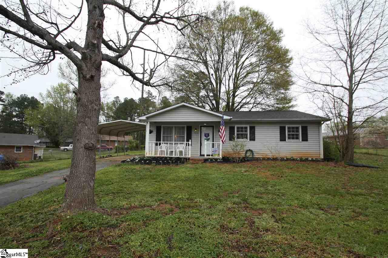 Property Photo:  720 Idlewood Circle  SC 29307 