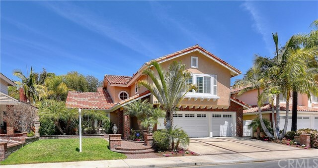 Property Photo:  28871 Greenacres  CA 92692 