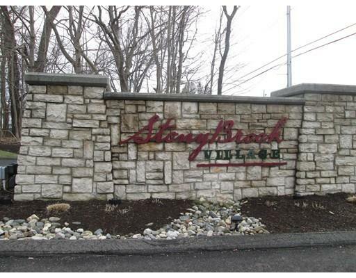 Property Photo: 102 Stonybrook Way 102 MA 01075
