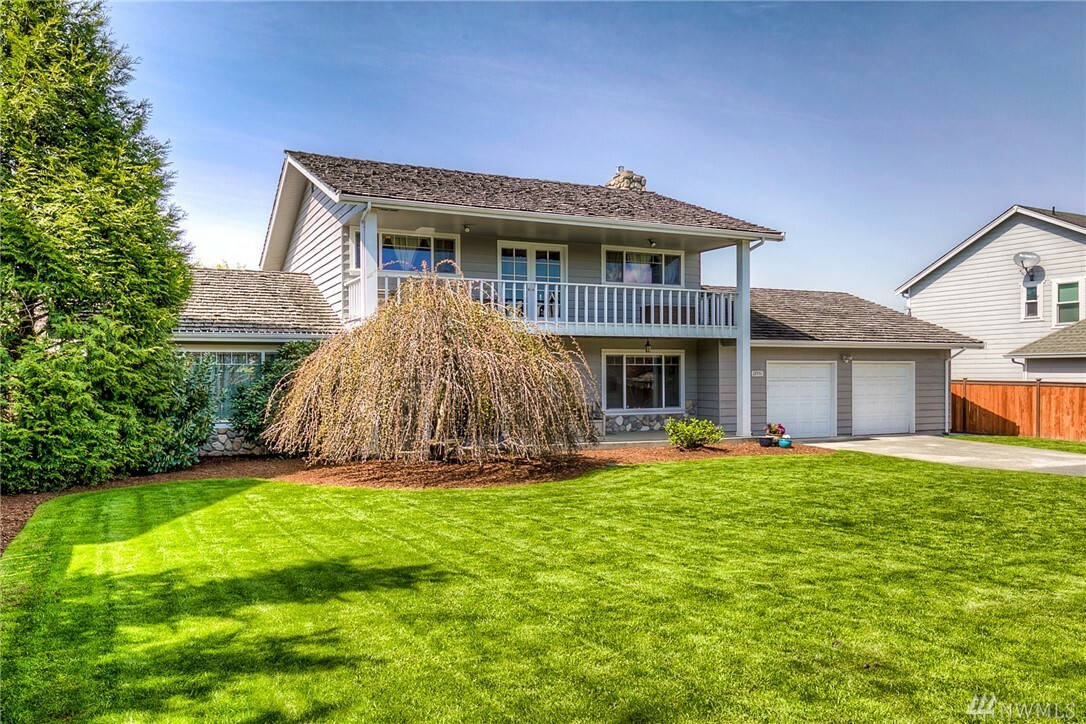 Property Photo: 12951 SE 301st St WA 98092