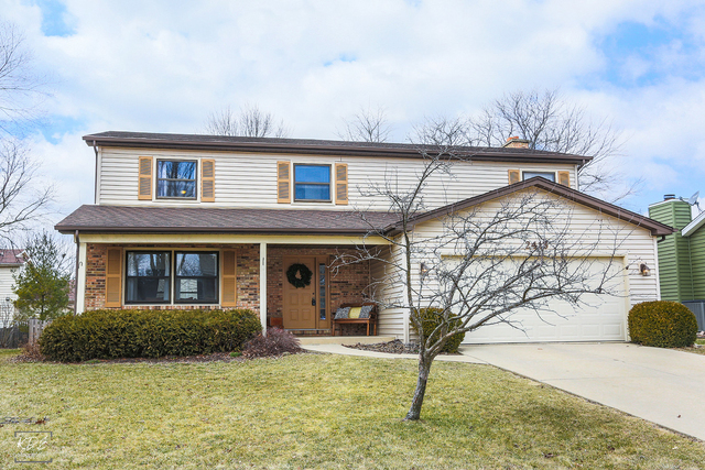 Property Photo:  2413 Newport Drive  IL 60565 