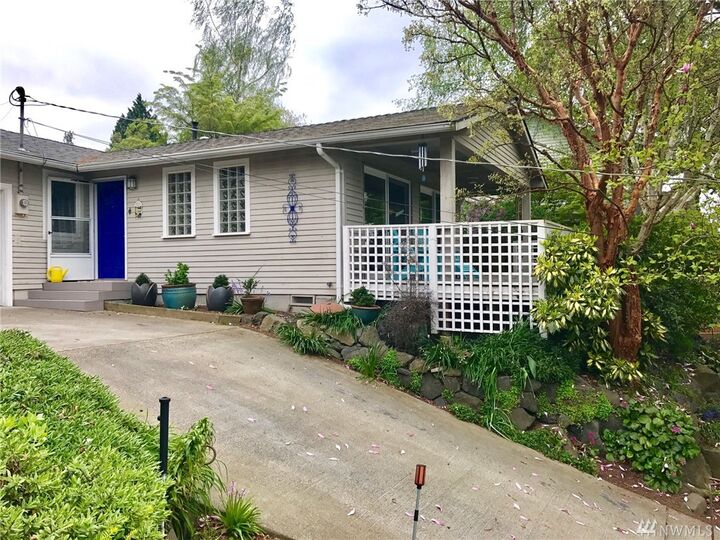 8420 14th Ave SW  Seattle WA 98106 photo