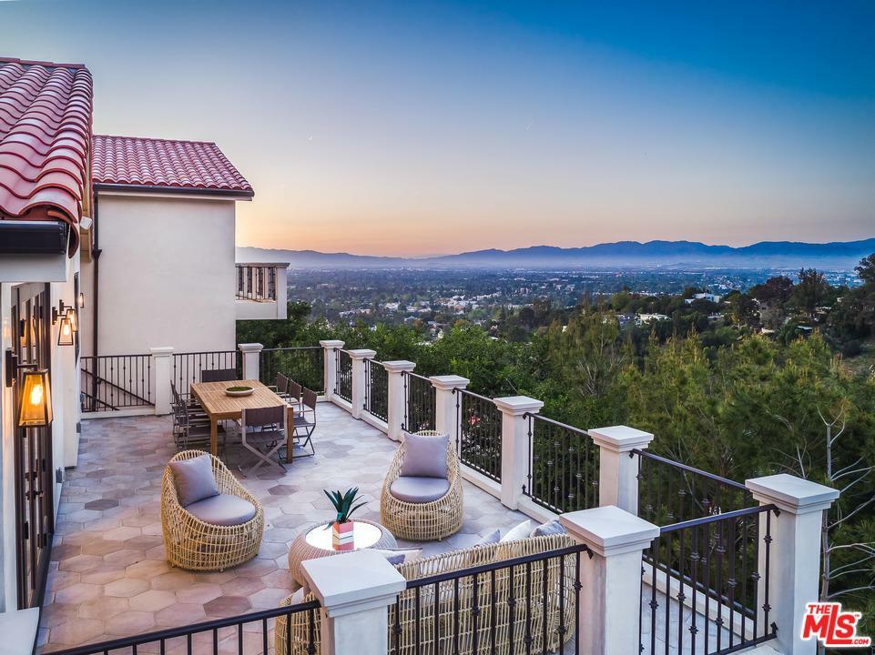 3619 Avenida Del Sol  Studio City CA 91604 photo