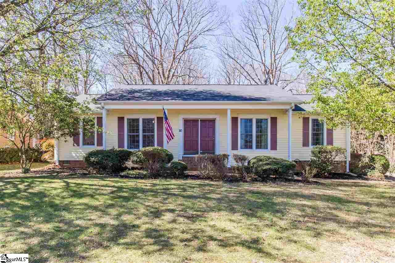 Property Photo:  20 Hitching Post Lane  SC 29615