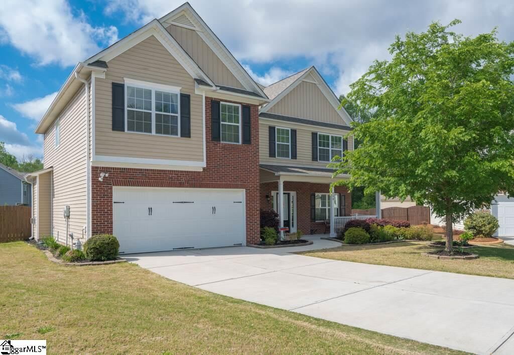 Property Photo: 239 Heathermoor Way SC 29681