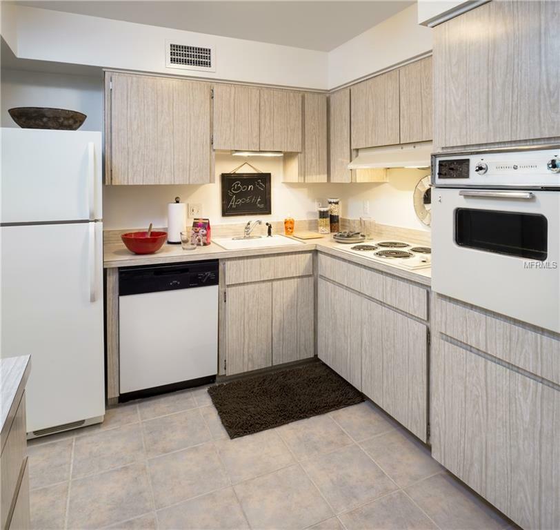 Property Photo: 20 W Lucerne Circle 511 FL 32801