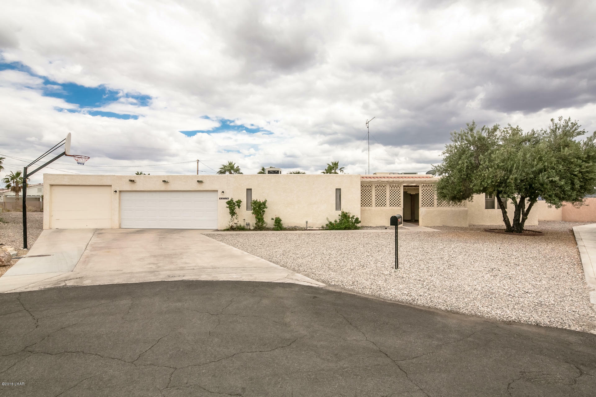 Property Photo:  3176 Horseshoe Canyon Ln  AZ 86406 