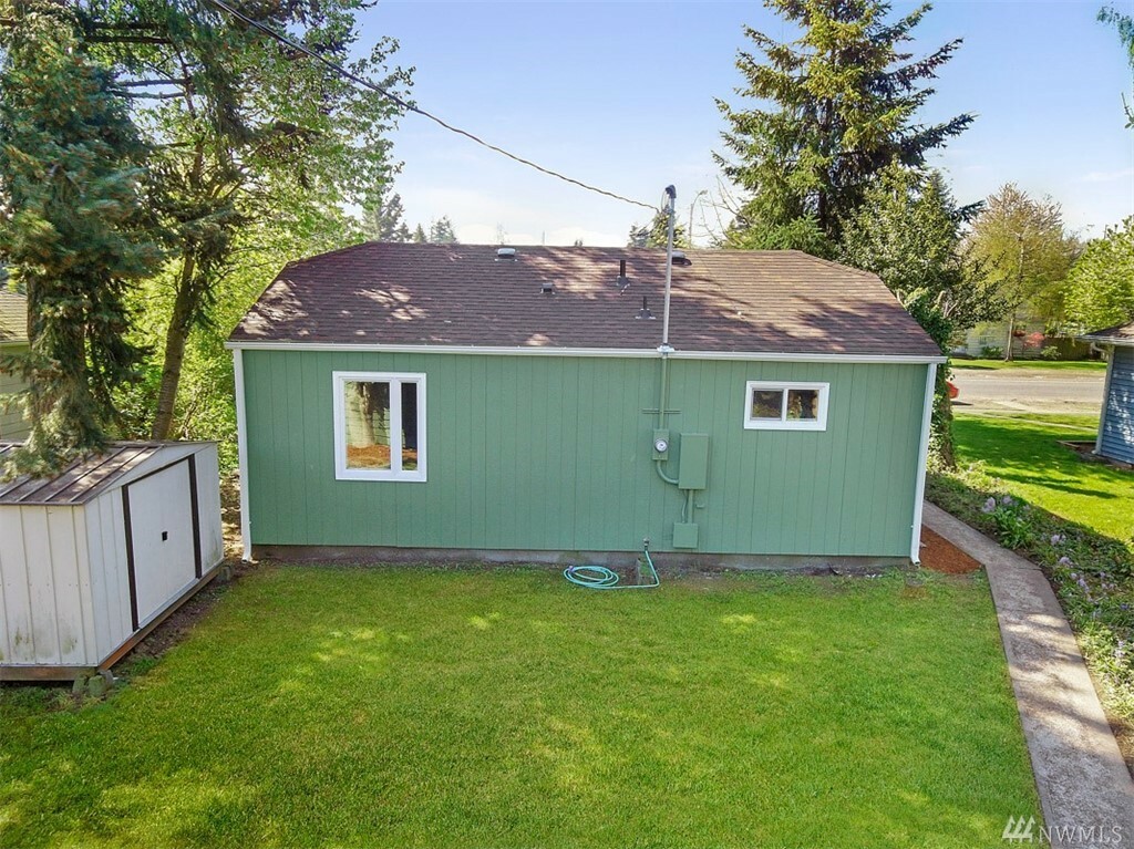 Property Photo:  4809 N 30th St  WA 98407 