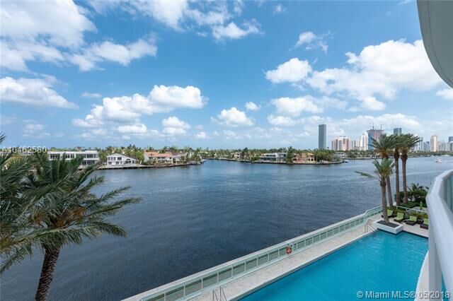 Property Photo: 20201 E Country Club Dr 405 FL 33180