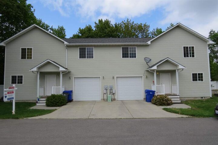 10725 E Broadway Ave  Spokane Valley WA 99206 photo