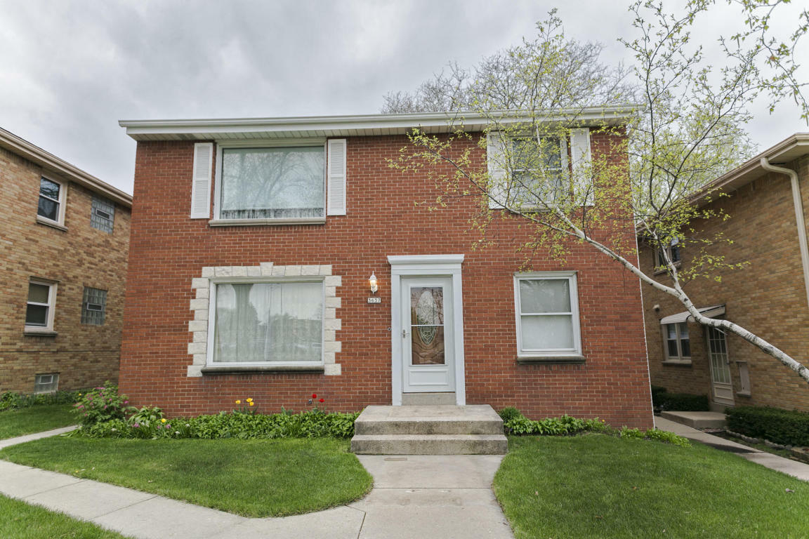 Property Photo:  3637 S Chase Ave  WI 53207 