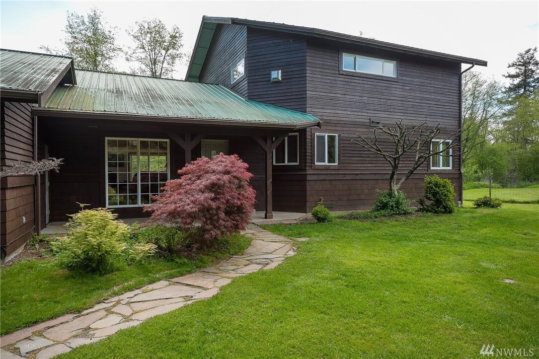 Property Photo: 3207 Behme Rd WA 98240