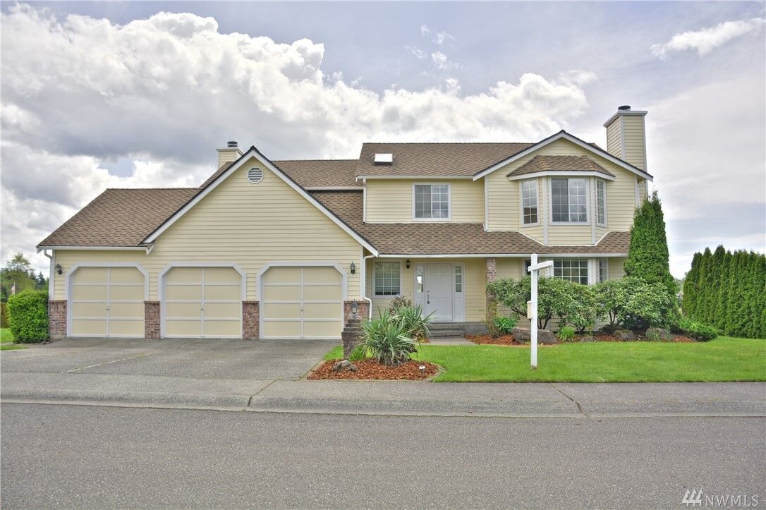 Property Photo:  2914 144th St NE  WA 98271 
