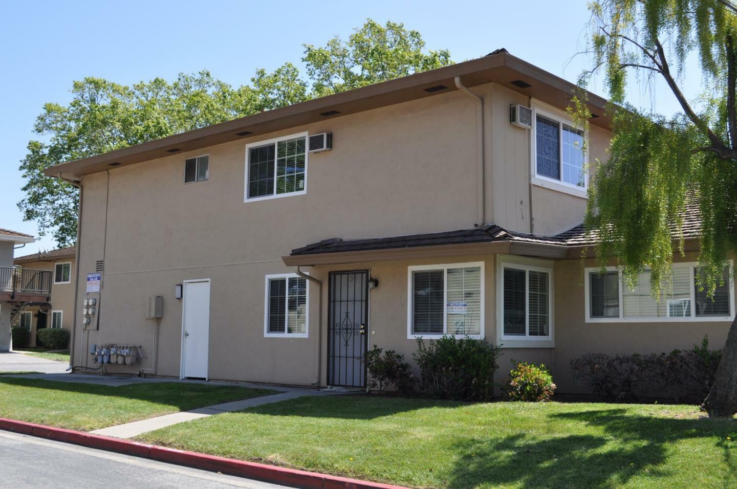 Property Photo:  866 Gilchrist Drive 3  CA 95133 