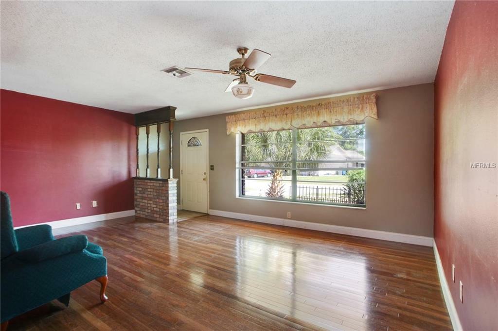 Property Photo: 2861 Catherine Drive FL 33759