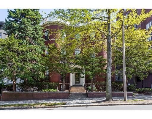 Property Photo:  1253 Beacon St B5  MA 02446