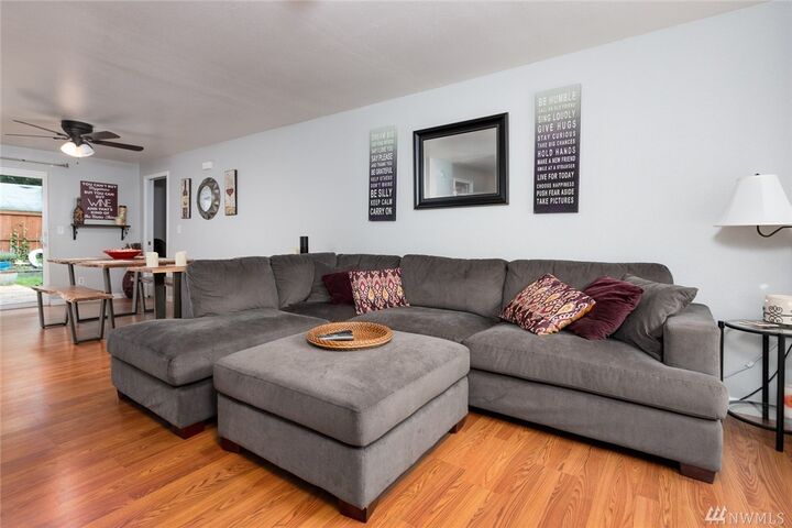 Property Photo:  18856 SE 269th Street  WA 98042 