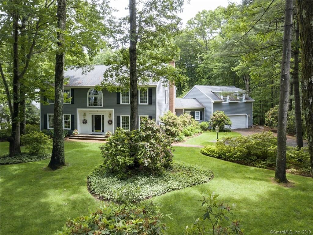 Property Photo: 9 Whitehall Place CT 06032