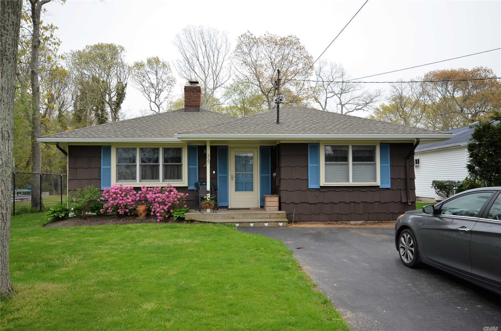 Property Photo:  337 Cypress Drive  NY 11951 