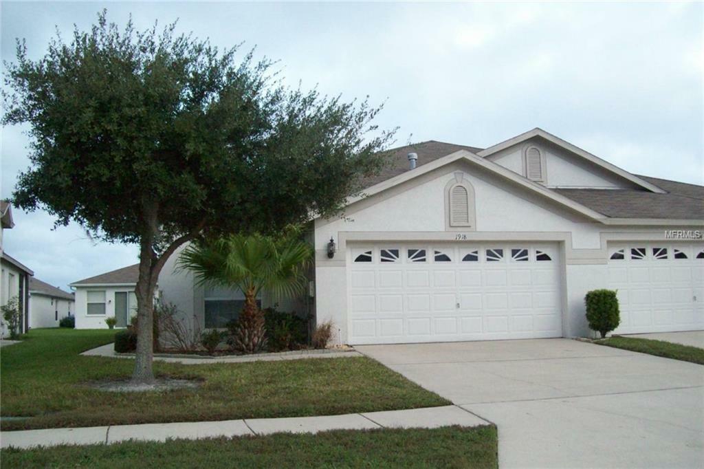 Property Photo:  1918 Echo Pond Place  FL 33543 