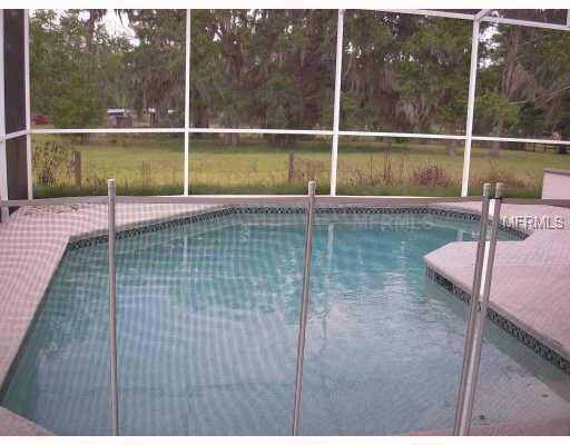 Property Photo: 2705 Brookville Drive FL 33596