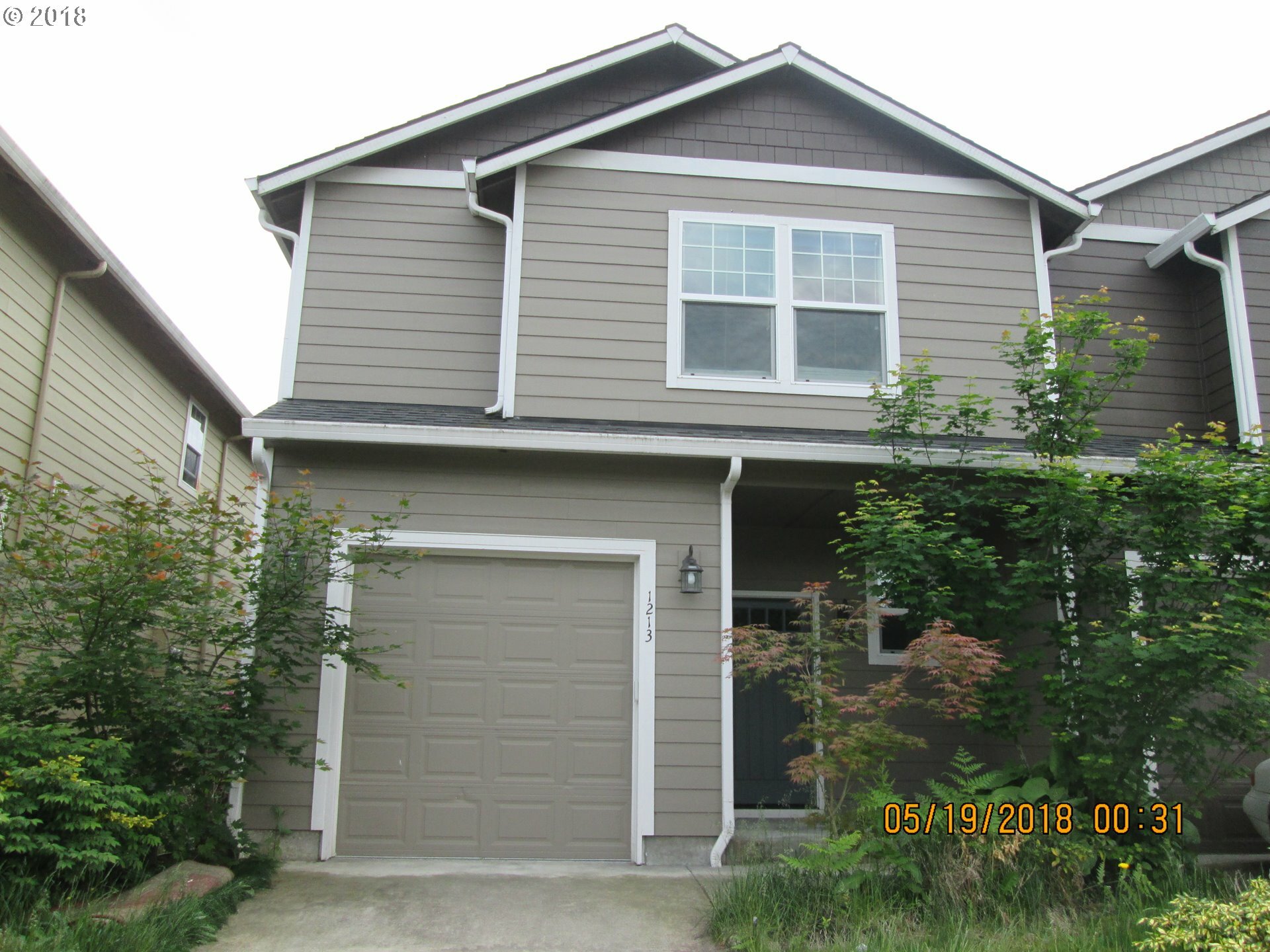 Property Photo:  1213 Island Way  WA 98639 