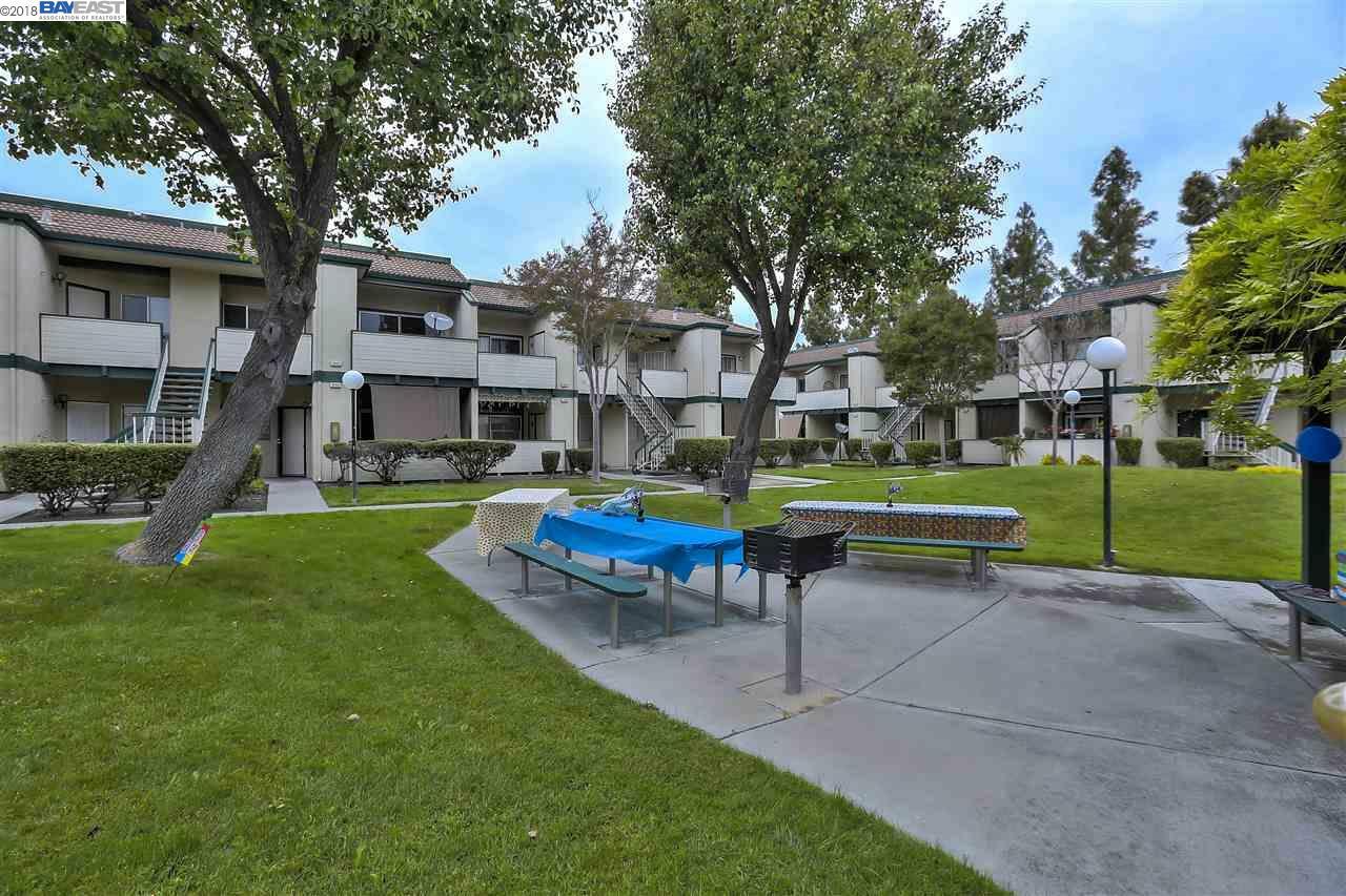 Property Photo:  2961 Risdon Dr  CA 94587 