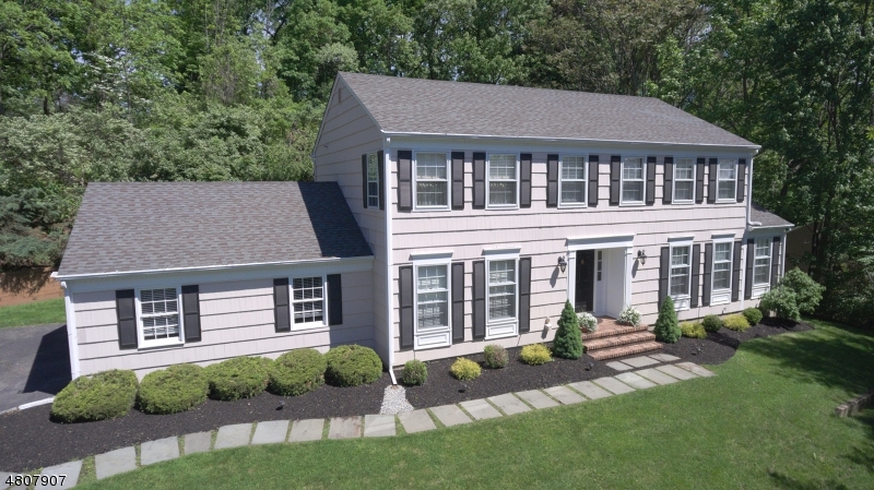 Property Photo:  135 Candace Ln  NJ 07928 