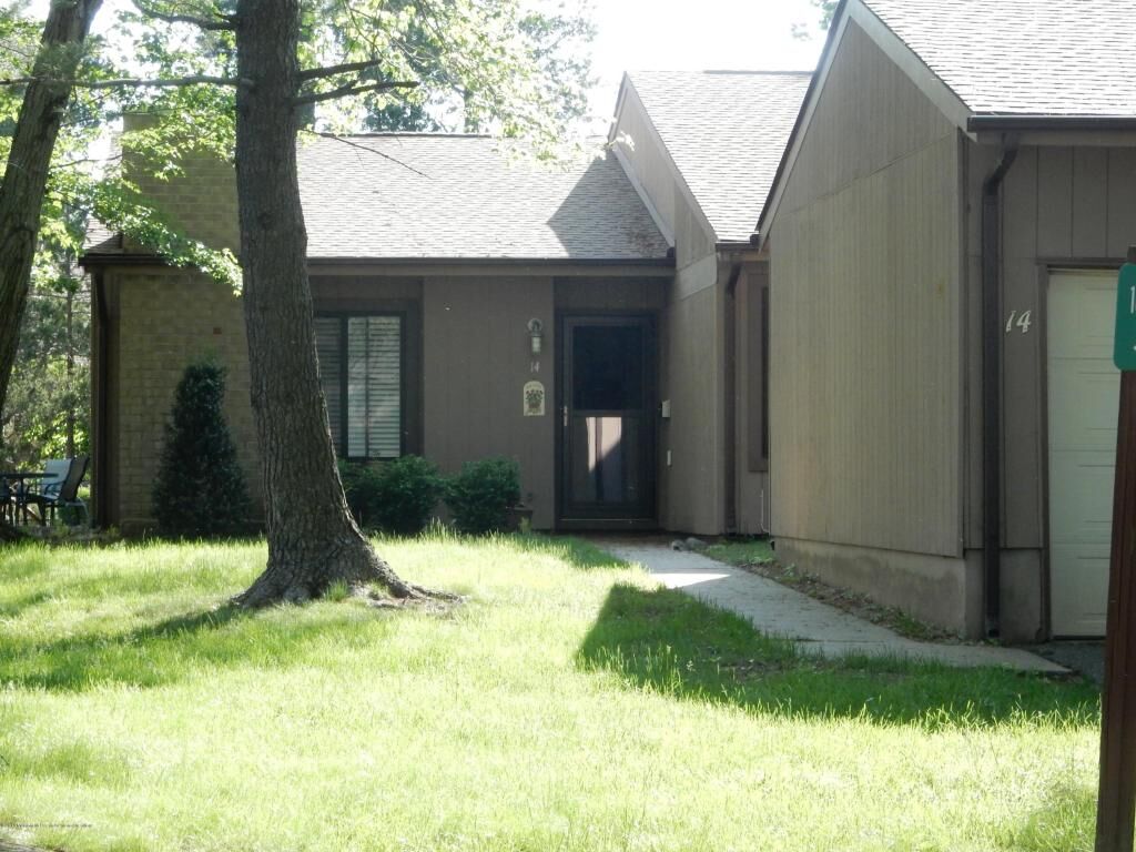 Property Photo: 14 Berkshire Court NJ 07701