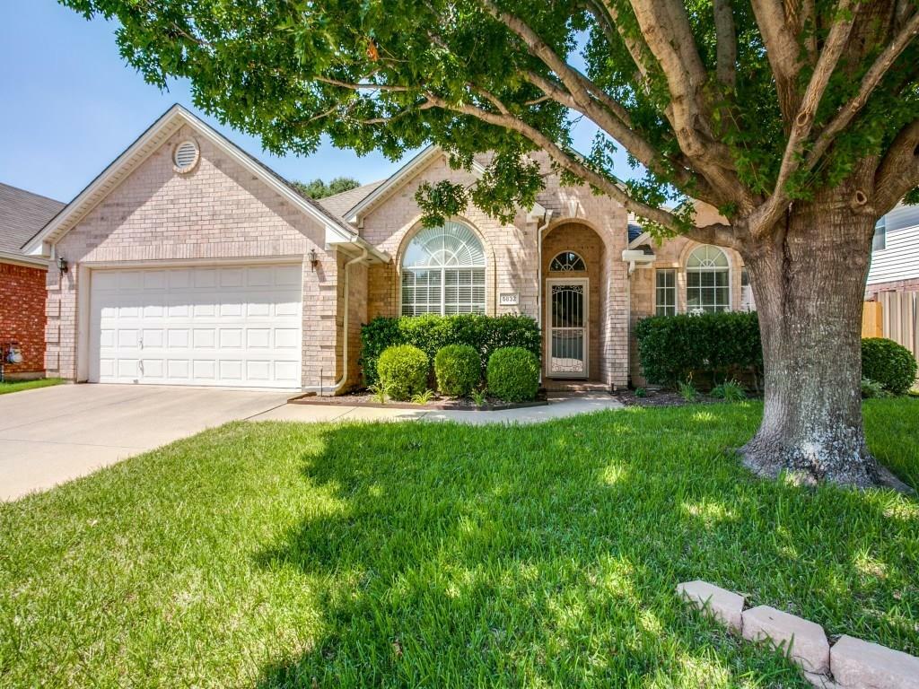 Property Photo:  5832 Echo Bluff Drive  TX 76137 