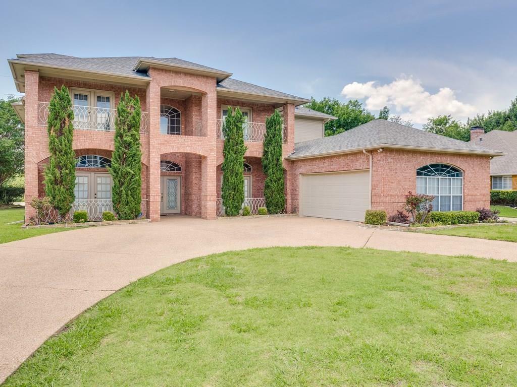 Property Photo: 2701 Cedar Court TX 75032