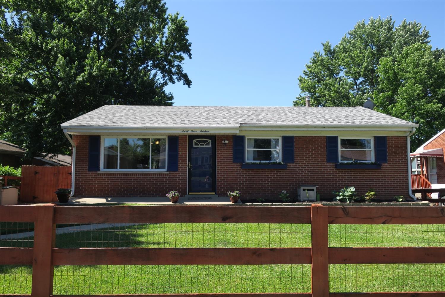 Property Photo: 3413 Ringwood Lane OH 45239